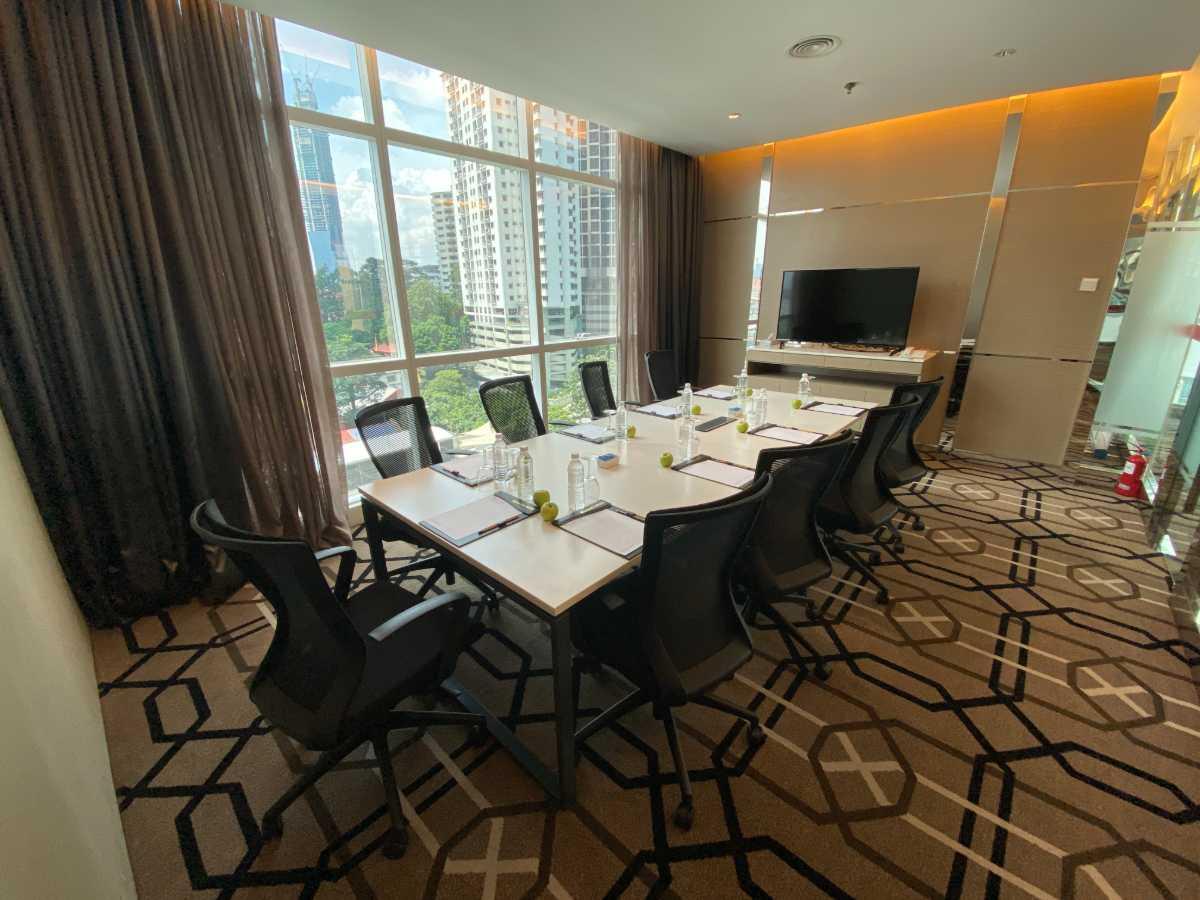   Ramada Suites By Wyndham Kuala Lumpur City Centre